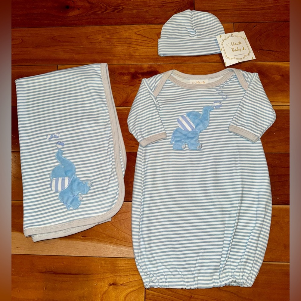 NWOT Haute Baby Matching Striped Elephant Baby Set - Blanket, Gown & Hat
